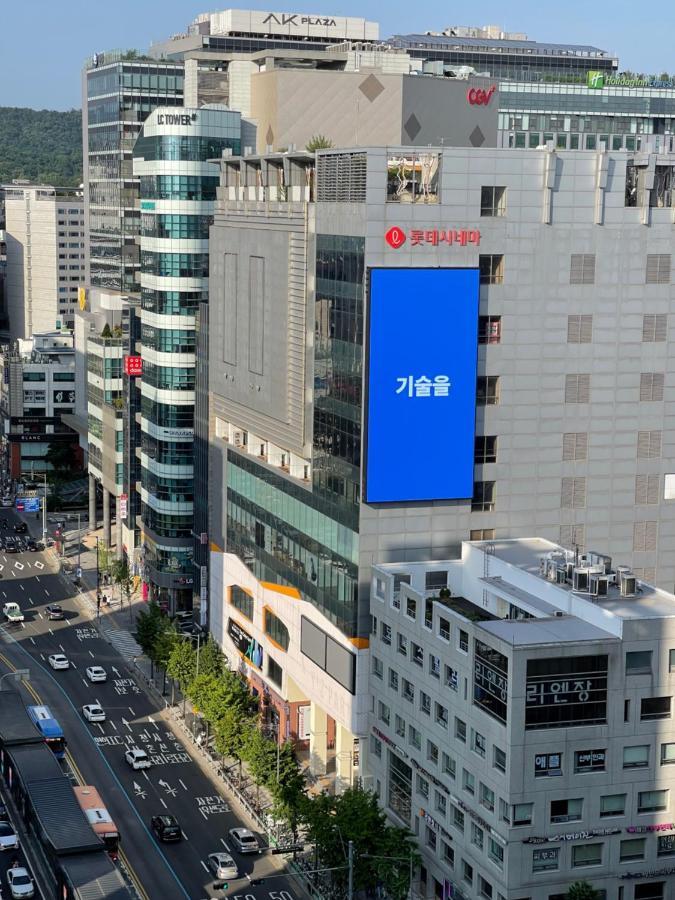 Hongdae Residence-2 1Min From Hongik Uni Station Exit #1 Seul Esterno foto