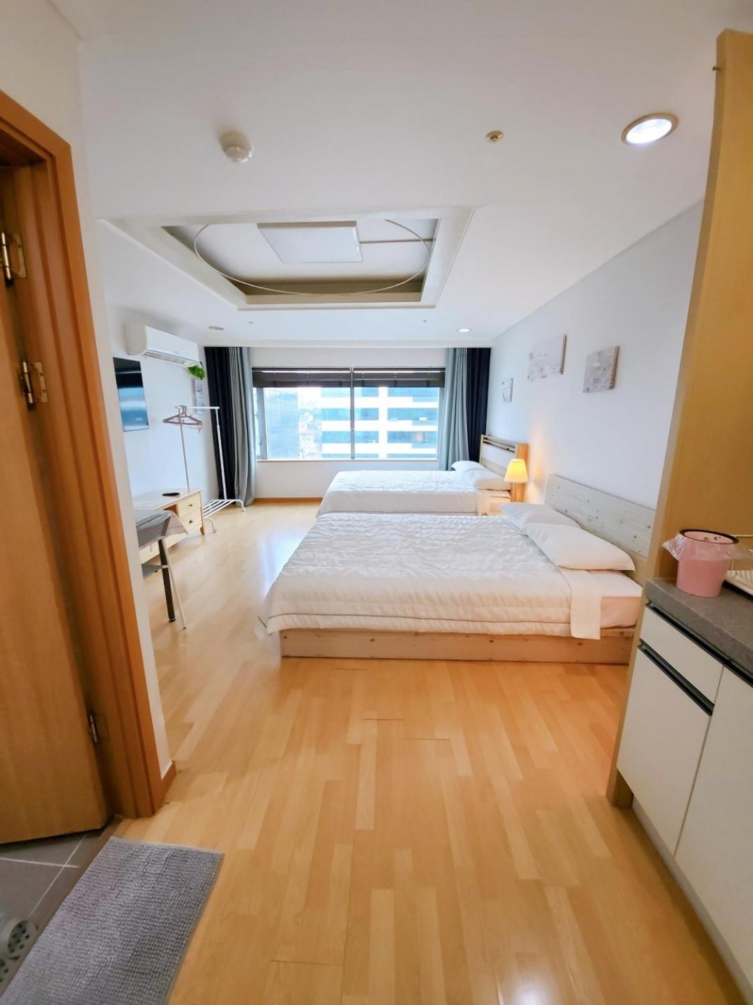 Hongdae Residence-2 1Min From Hongik Uni Station Exit #1 Seul Esterno foto