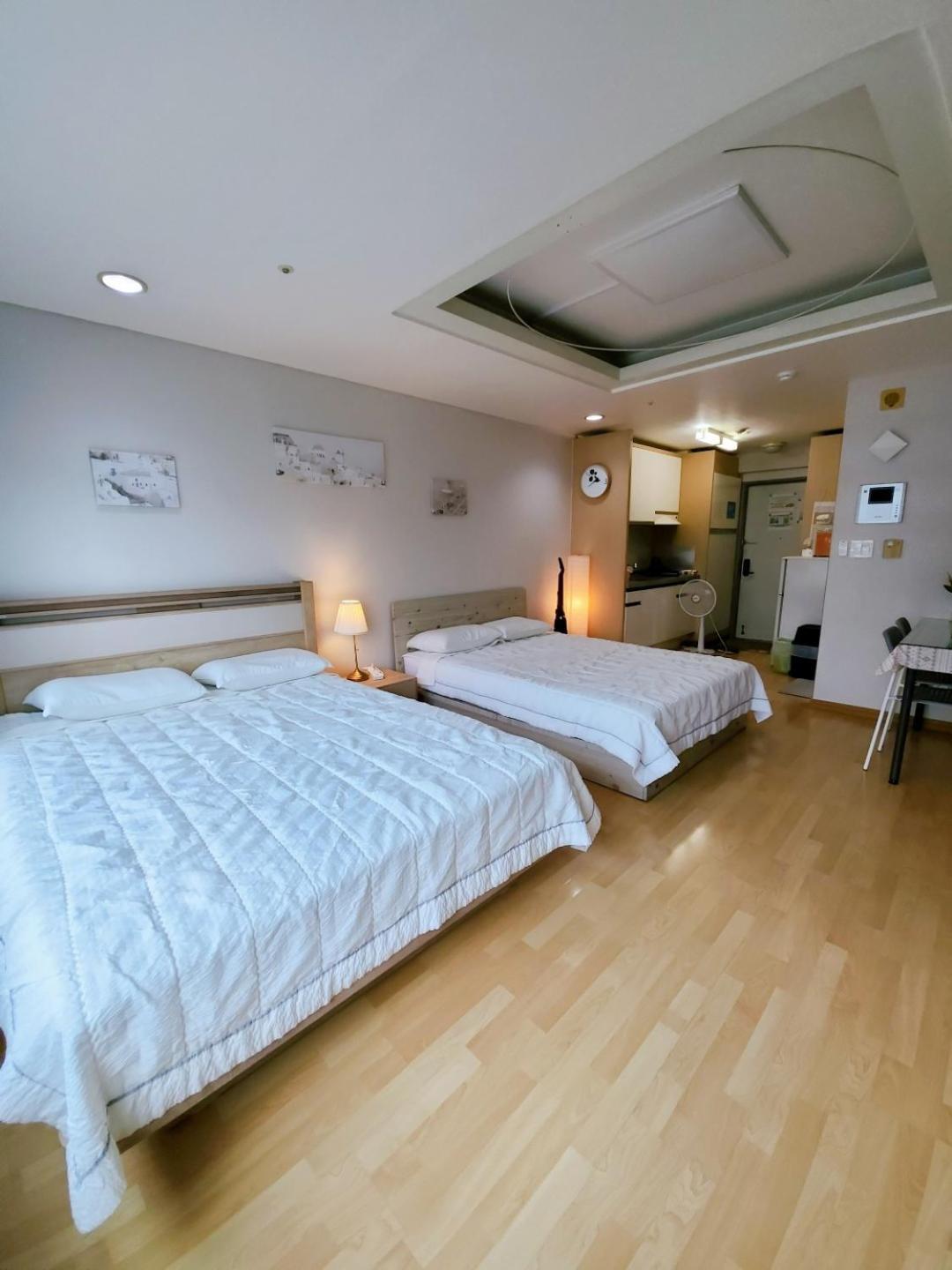 Hongdae Residence-2 1Min From Hongik Uni Station Exit #1 Seul Esterno foto